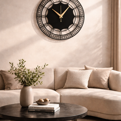 Modern Roman Metal Wall Clock – Matte Black & Gold Hands